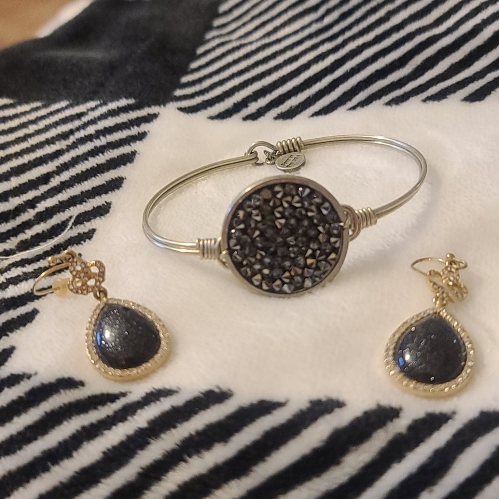 L+D Bracelet and earrings